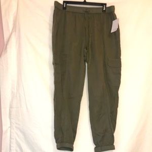Love Fire Olive Green Cargo Jogger Pants
